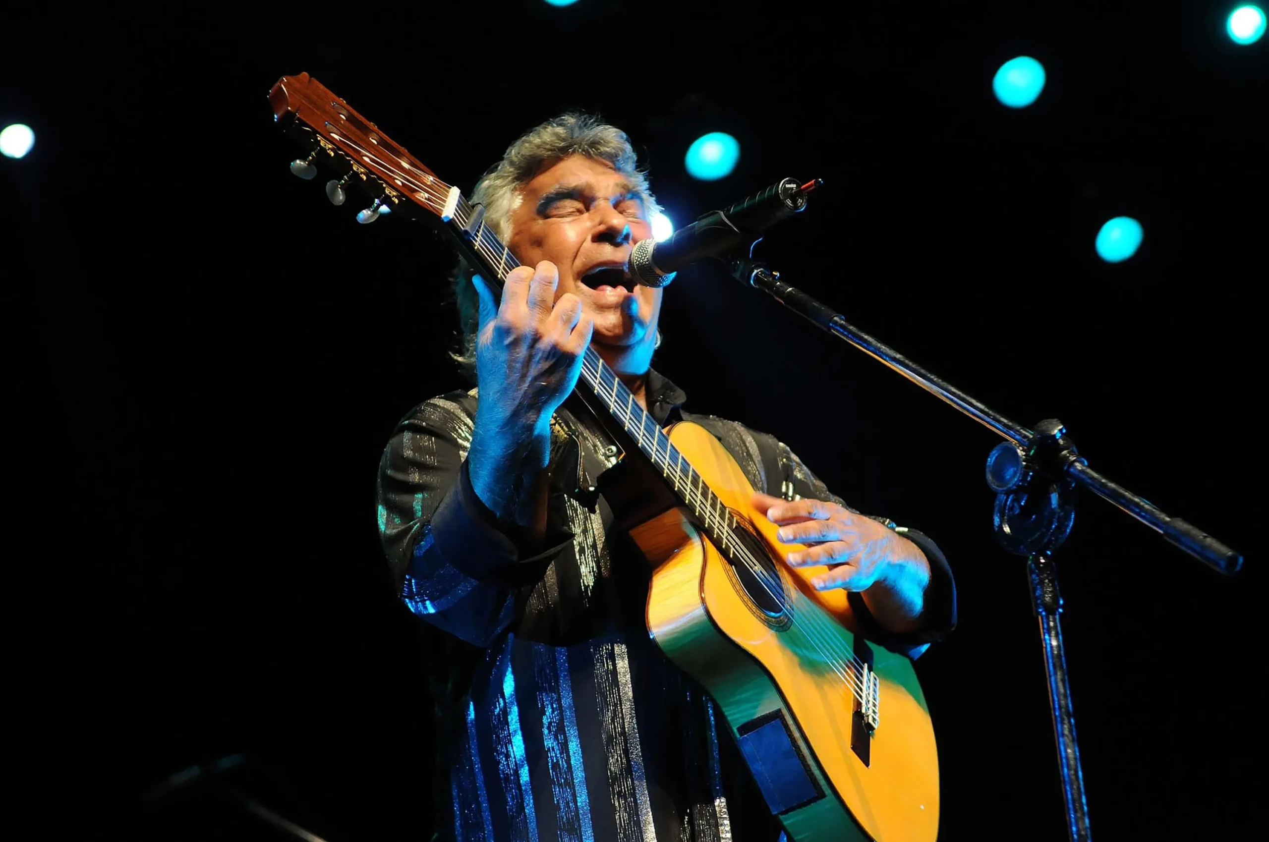 Gipsy Kings & Nicolas Reyes